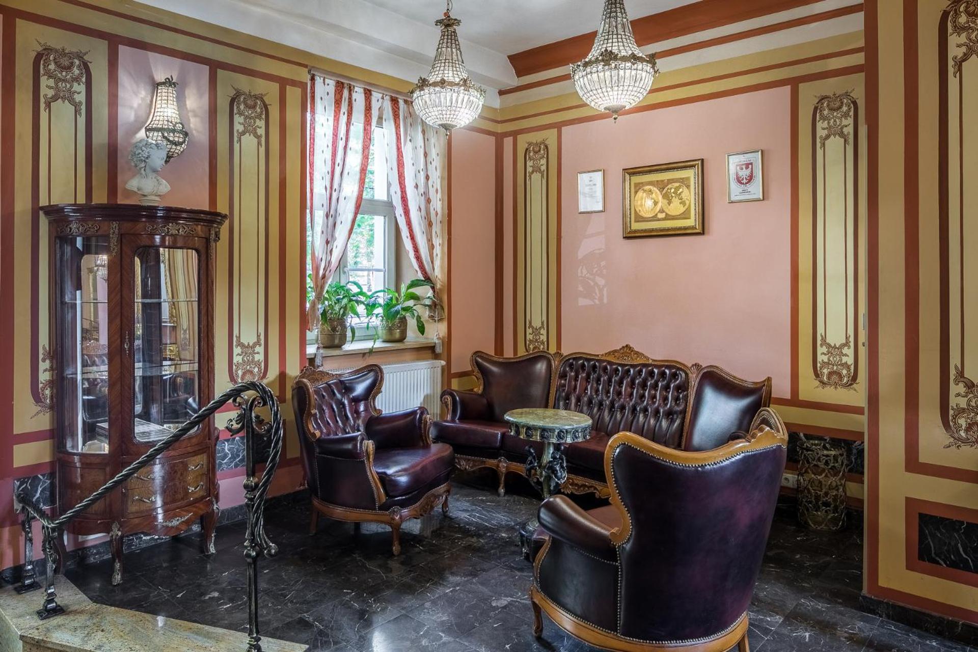 Old Time Aparthotel Krakau Buitenkant foto